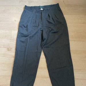 Vintage kostymbyxor - Storlek 33/32.