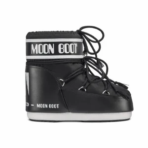 Moon boot  - Säljer mina moon boots Låga, storlek 36-38. Köparen står för frakten!!