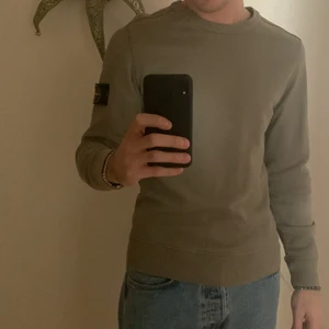 Stone island Sweatshirt - Stone island Sweatshirt Storlek S  Mörkgrön färg