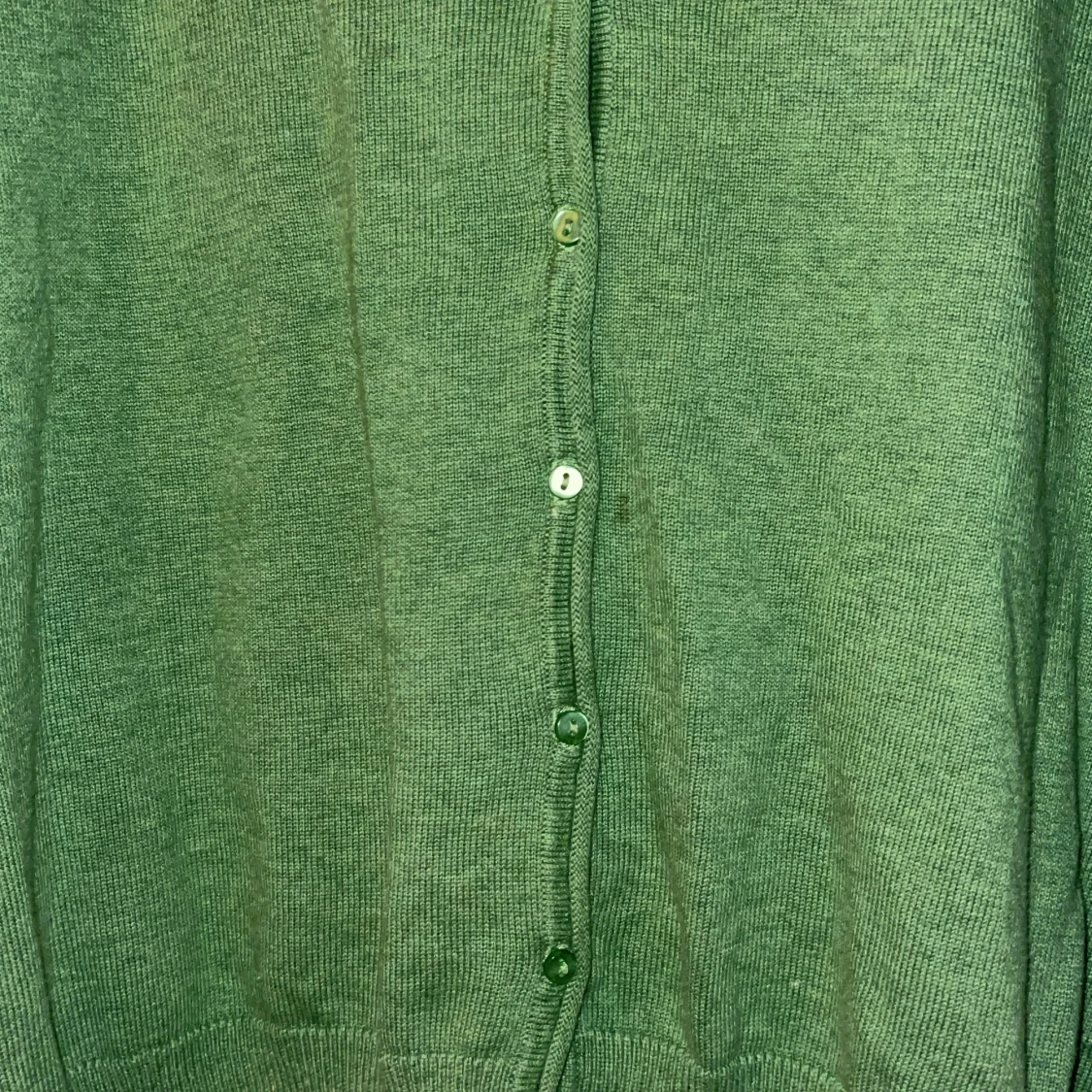 Tröja, T-shirt fast stickad💚🧚🏼‍♂️ - 90