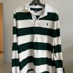 Polo Ralph Lauren Pikétröja - Pikétröja i nyskick från Polo.