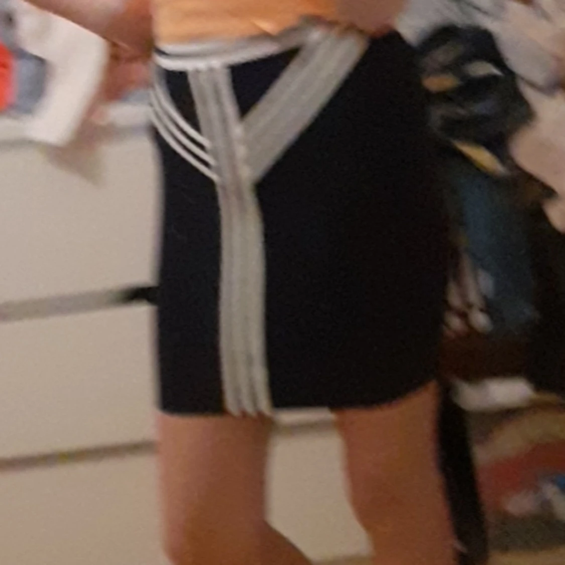 Helt oandvänd kjol. - 91