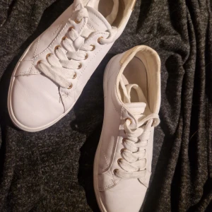 Gant 38 rosa  - Perfekt skick, använd väldigt lite.