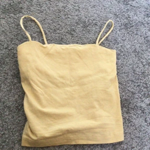 Linne - Gina linne, aldrig använd! Frakt tillkommer på 14kr 