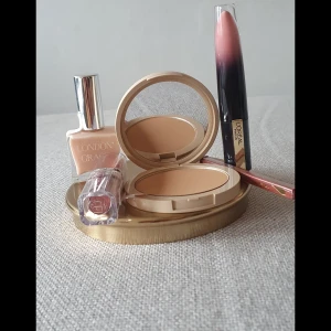 Snink -  1st l'oréal Paris Cosmetics Rouge Brilliant  nytt pris 159  1st l'oréal Paris Glow paradise Blam _ in  nytt pris 149 kr   1st l'oréal Paris color Riche lip liner Beige nytt pris 99 kr 1st London Crace Nagellack nytt pris 149 kr. 1 st Blur longwear powder