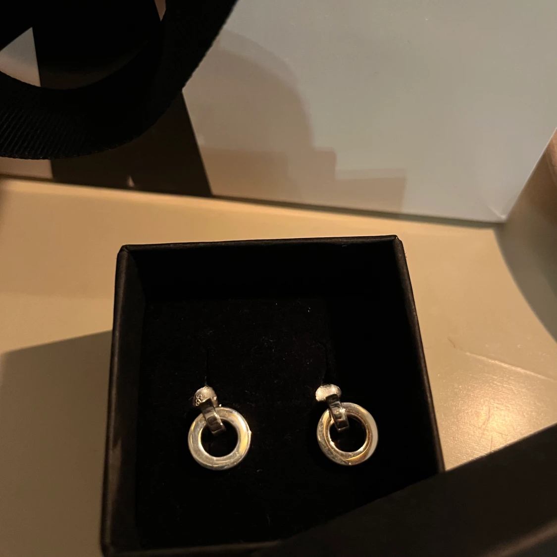 Efva Attling örhängen i silver  - 90