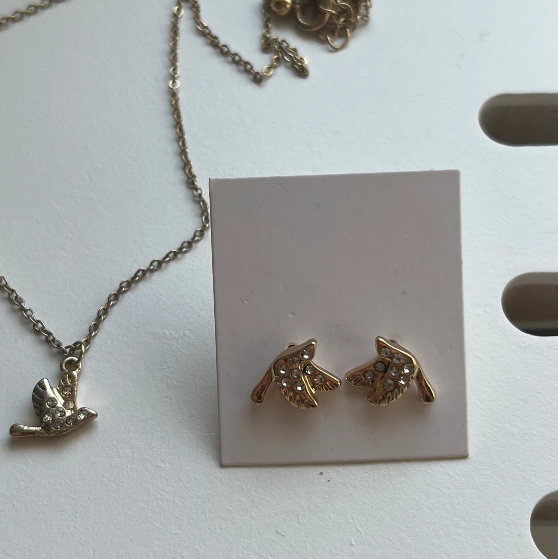 Matchande halsband & öronhängen