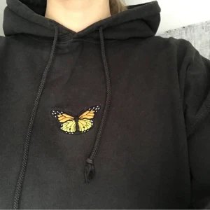 Hoodie - Hoodie från brandymelville❤️