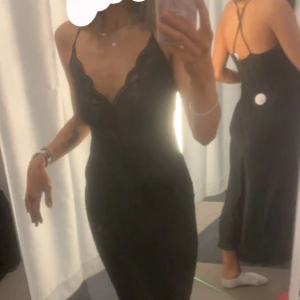 Söker - Söker denna eller liknande, svart  Xs/s