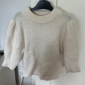 & other stories stickad topp - Stickad topp. Fortfarande till salu! 