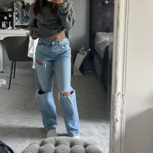 Byxor - Byxor från gina tricot, bra skick och nästan aldrig använda.  Hör av dig om intresse  