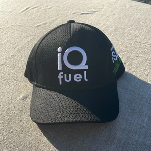 Storlek S - Bra kvalitet på kepsen och oanvänd