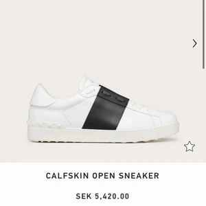 Valentinoskor - kollar intresse på mina så fina valentinoskor, säljer förmodligen då jag vill köpa en annan färg💓💓