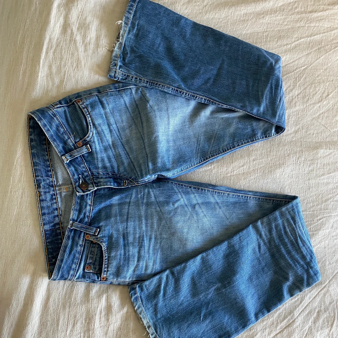 Lågmidjade levis jeans