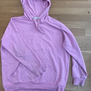 🌸 Rosa hoodie från Monki 🌸 - 🌸 Rosa hoodie från Monki 🌸 Storlek XS 🌸 Mötas upp i Stockholm eller postas (fraktkostnad tillkommer) 🌸 Kan även samfrakta 🌸