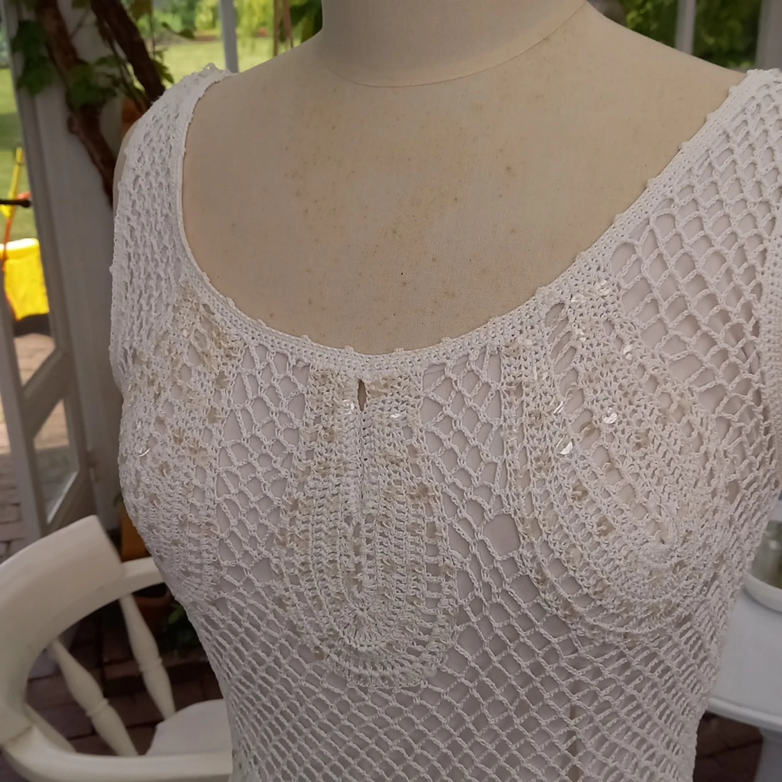Virkad paljett topp/vit - 90