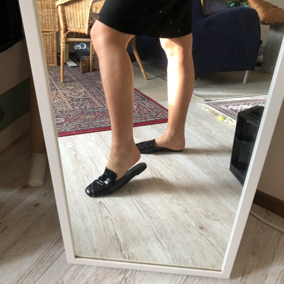 Skor / Slippers / Lackade / Strl 37 - 91