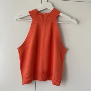 Orange tröja från Gina tricot