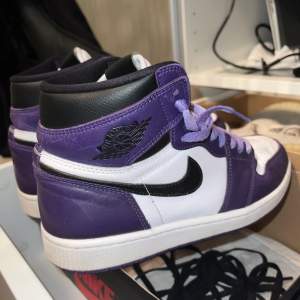 Aj1 court purple, använt ganska mycket men väldigt fint skick