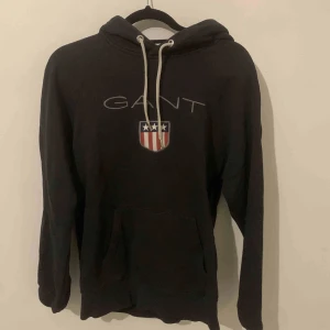 Gant tjocktröja - Osäker på storlek men passar mig i M