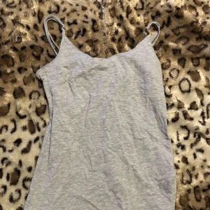 Linne grått  - Använt 1 gång, bra skick! 