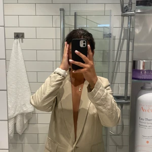 Linne kavaj - Oversize Linne kavaj från hm i beige med ljus foder, knappt använd 