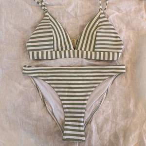 Säljer denna bikini från H&M. Aldrig använd (!), jättefin o skönt material. Kontakta mig för ytterligare bilder eller frågor🤍Frakt tillkommer