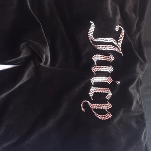 Juicy byxsor Sl:L - Har bara använt de de i typ tre dagar har ingen användning för de 