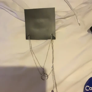 Halsband  - Halsband 