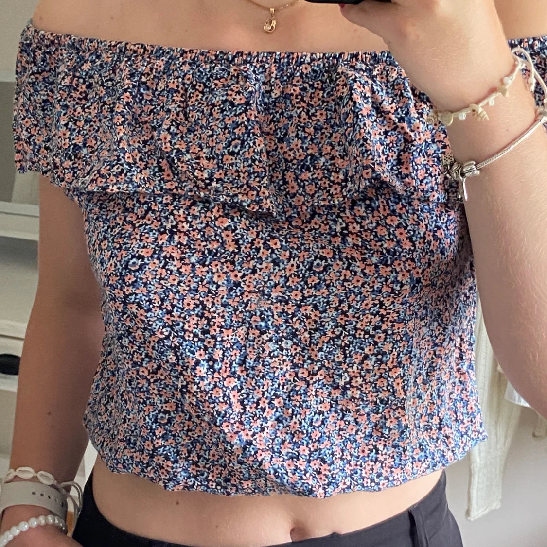 Off-shoulder topp - 90