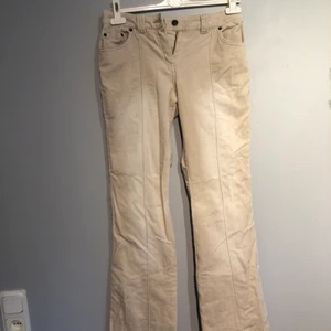 Manchesterbyxor  - Så coola manchesterbyxor köpt på en second hand i nederländerna 