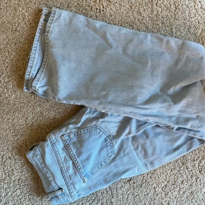 Breda jenas  - Från junkyard, använd några gånger 