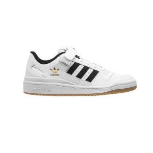 Adidas originals forum low - Intressekoll på adidas forum low i storlek 38❕(frakt inräknad)