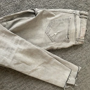 Lågmidjade jeans - Jeans från New Yorker. Storlek xs