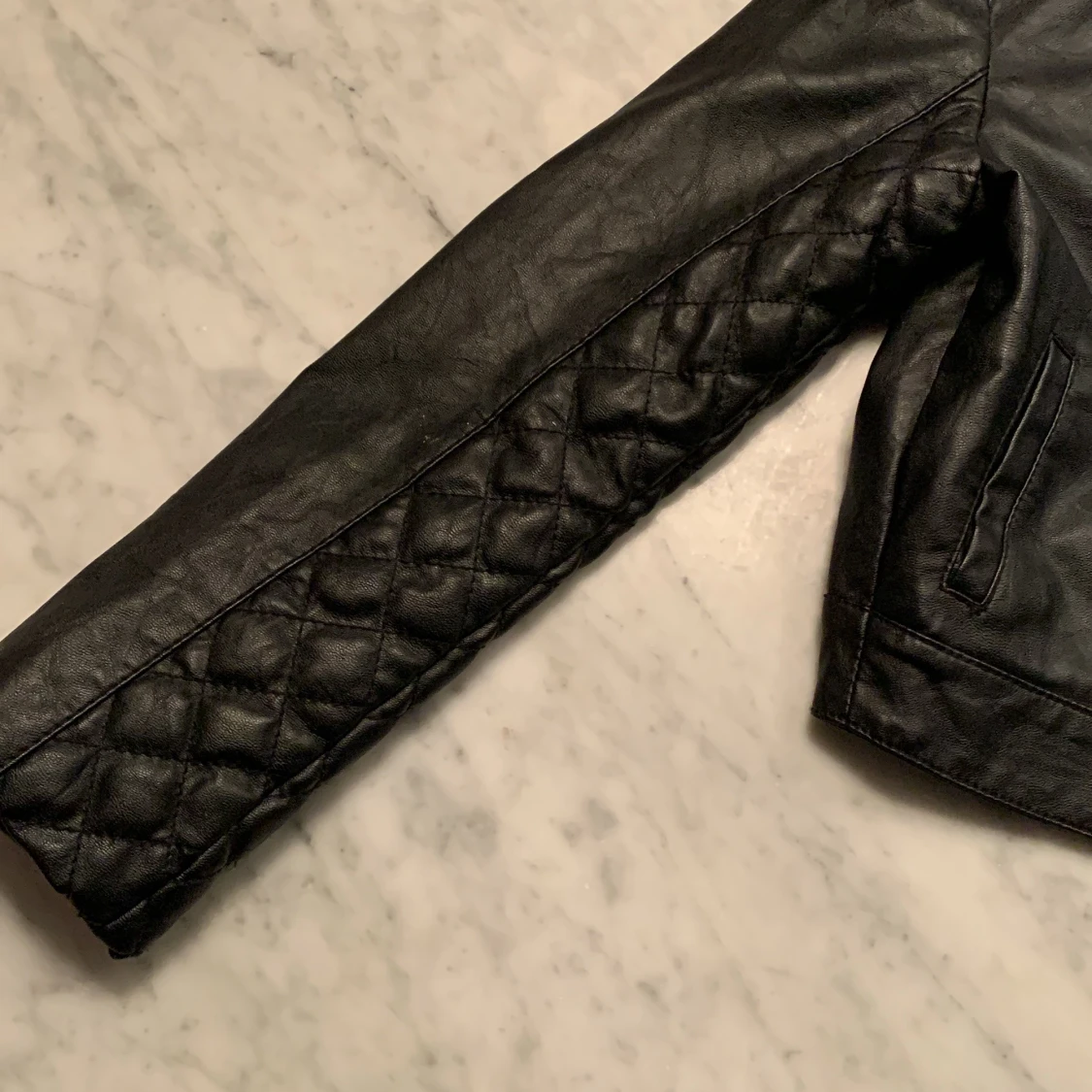 H&M storlek 128 - 90