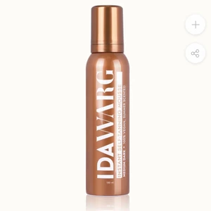 Brun utan sol  - Oöppnad brun utan sol från Ida Warg. Köpte förra året men aldrig kommit till användning. Handske skickas med. I färgen medium dark. 