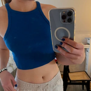 Topp - Jättefin topp som passar perfekt till sommaren!