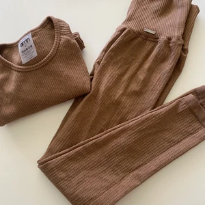 Träningssett - Säljer detta fina träningssett från amin 🤍 helt nytt aldrig använt. 