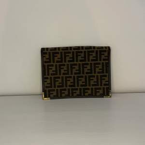 Fin Vintage Fendi Clutch. 