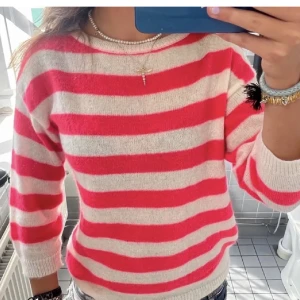 Randig tröja - Köp dirket 