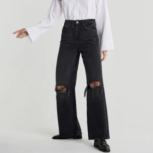 Raka jeans  - Raka jeans från Gina.  Knappt använda.