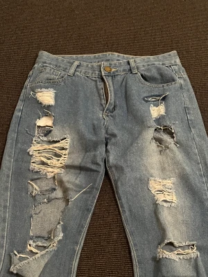 Jeans  - Jeans byxor som är använd en gång