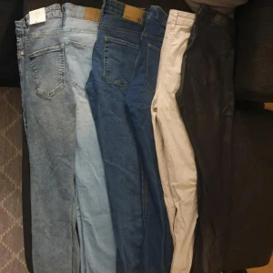 5 par byxor - Typ lite baggy st 36