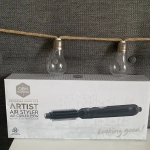 Air curler - Det är en Air Curler som aldrig är använd priset kan diskuteras och tryck inte på köp direkt 