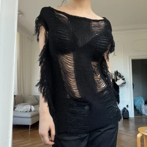 Unik topp - storlek: S/M. mycket bra skick. möts i stockholm eller fraktar :)