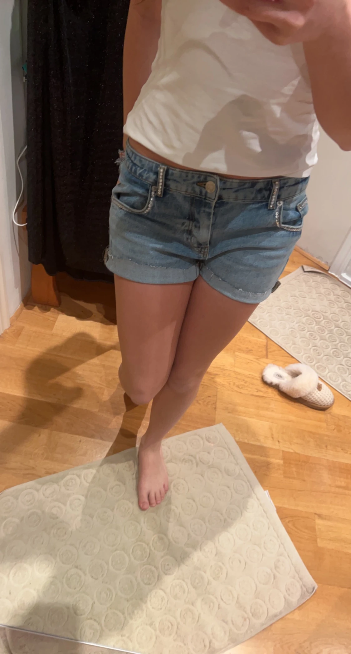 Lågmidjade jeansshorts ❤️ - 90
