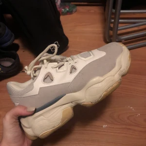 Sneakers na-kd - Sneakers från na-kd! Sparsamt använda, inga slitage. 