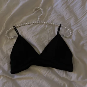 Bikinitopp - Bikinitopp från H&M🤍🤍