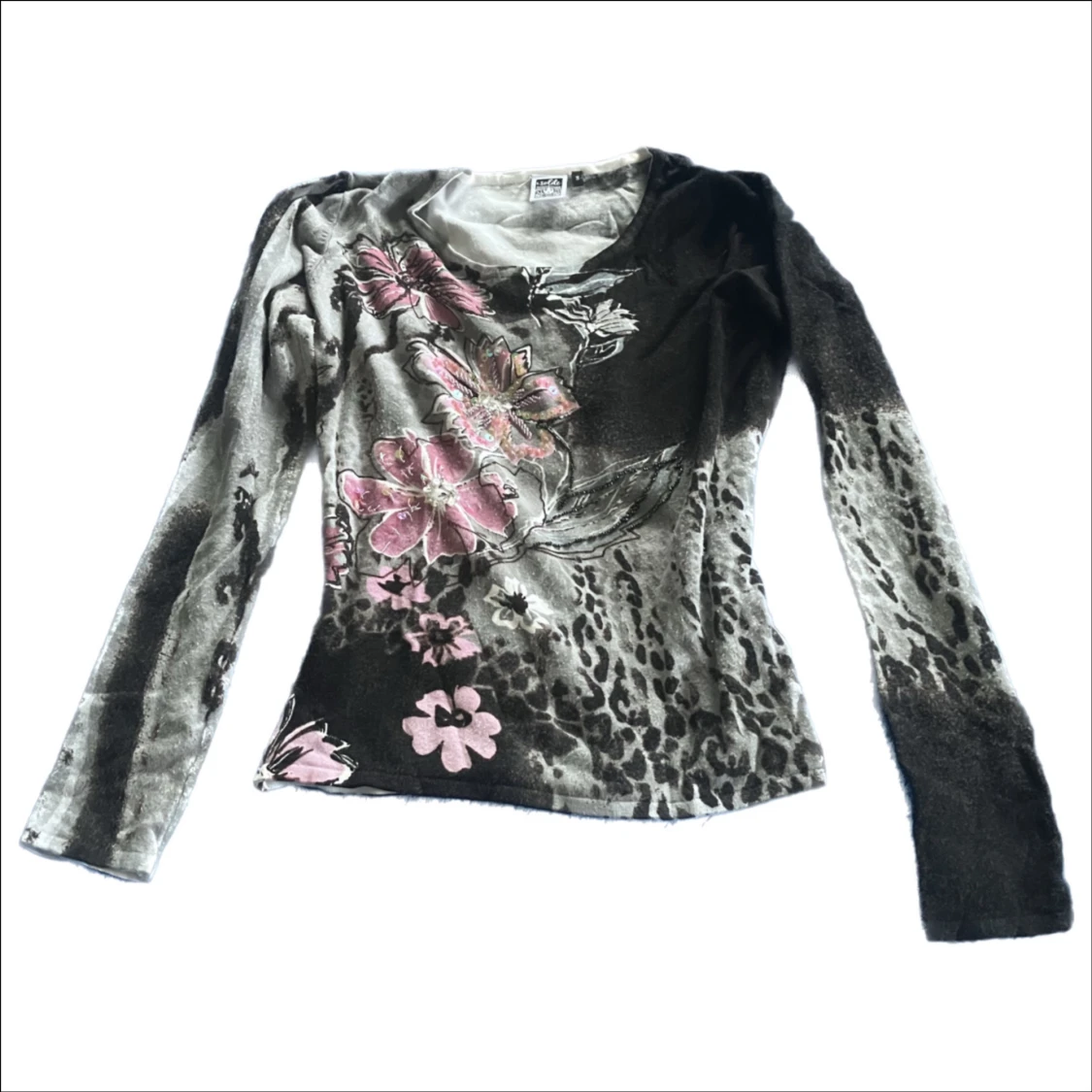 Långärmad tröja med detaljer