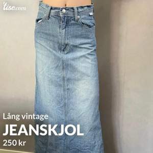 Lång vintage jeanskjol från tidigt -00 tal. 